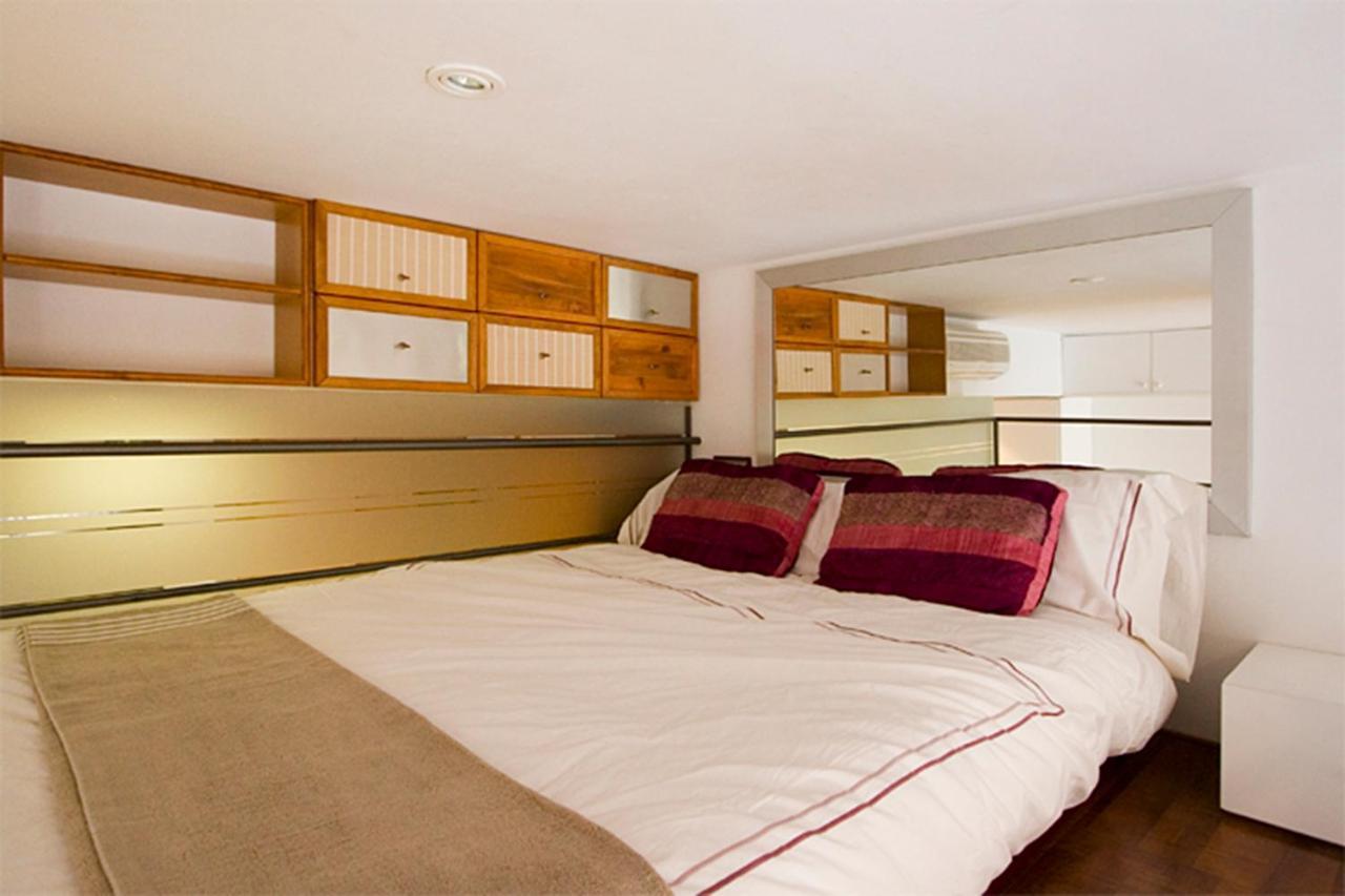 Reina Amalia Apartment, Barcelona